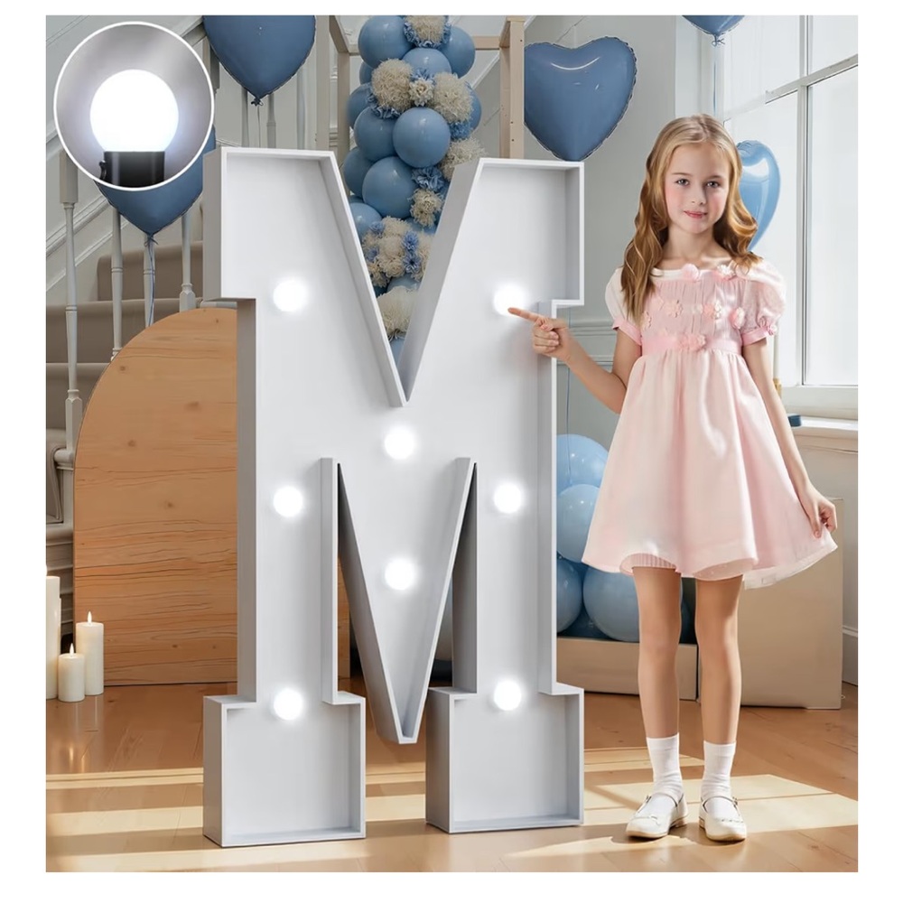 Letter M 3ft